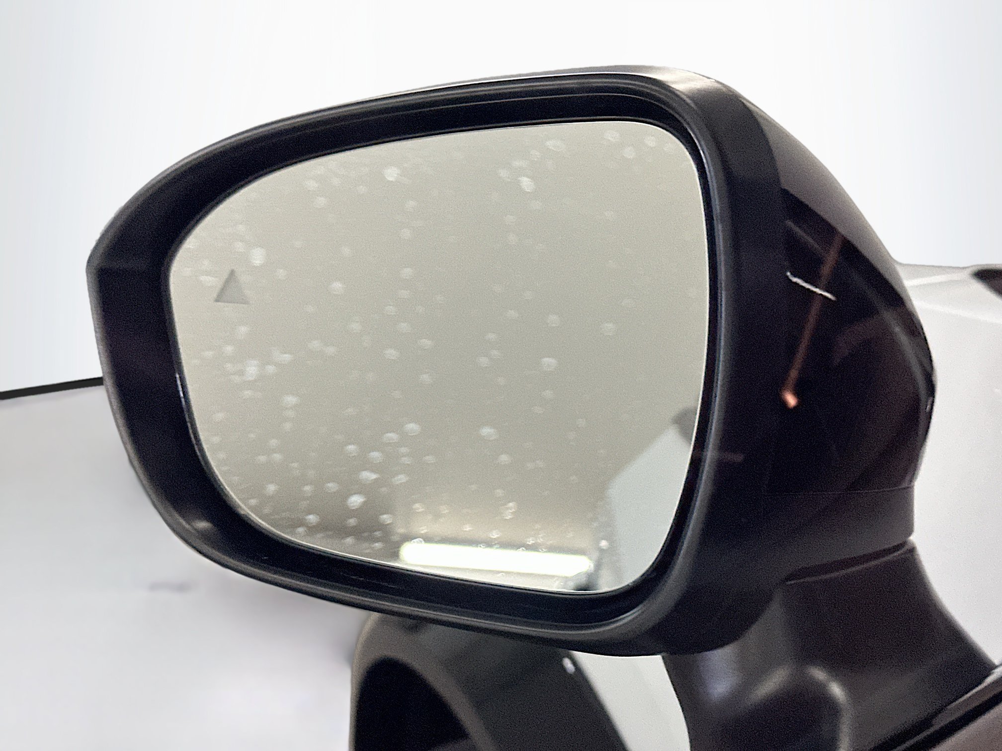 Used 2024 Nissan Ariya AWD image 16