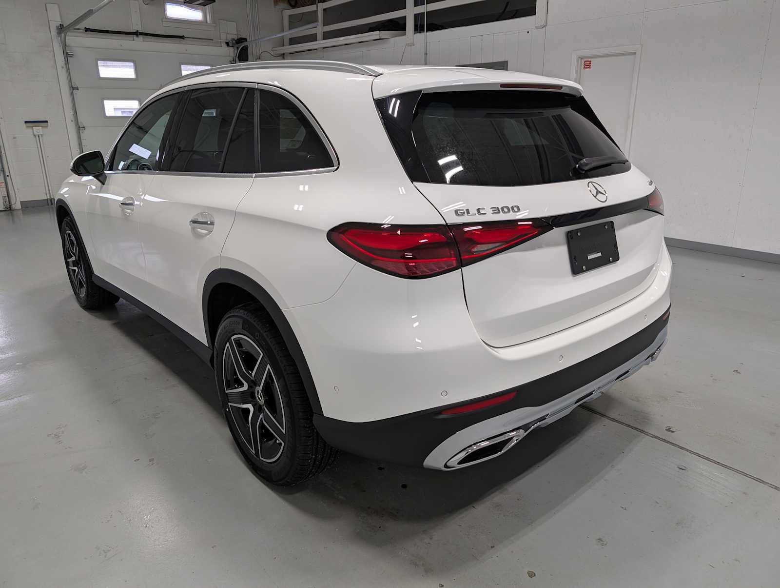 New 2026 Mercedes-Benz GLC 300 4MATIC image 10