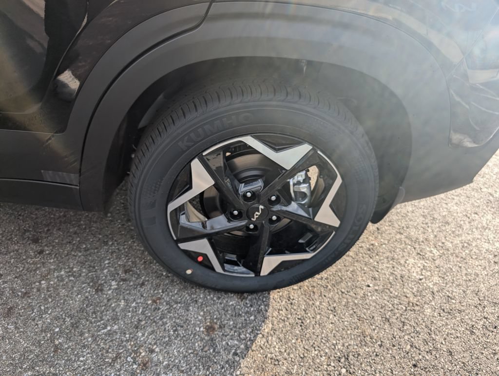 New 2026 Kia Seltos S AWD/4WD image 23