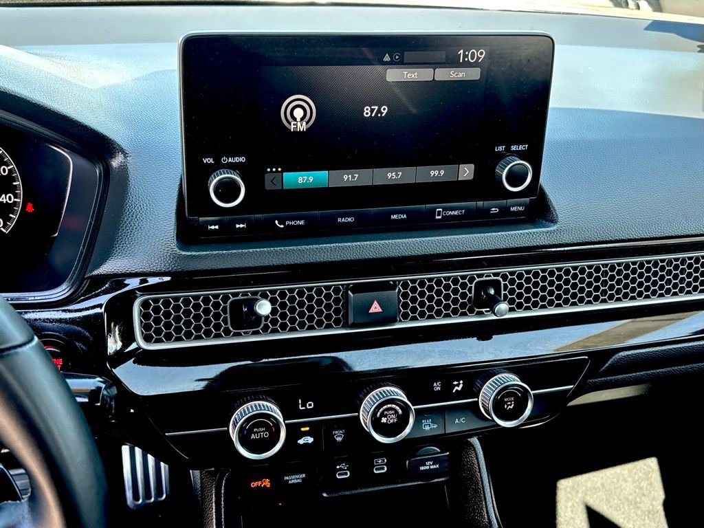 Used 2026 Honda Civic Sport image 16