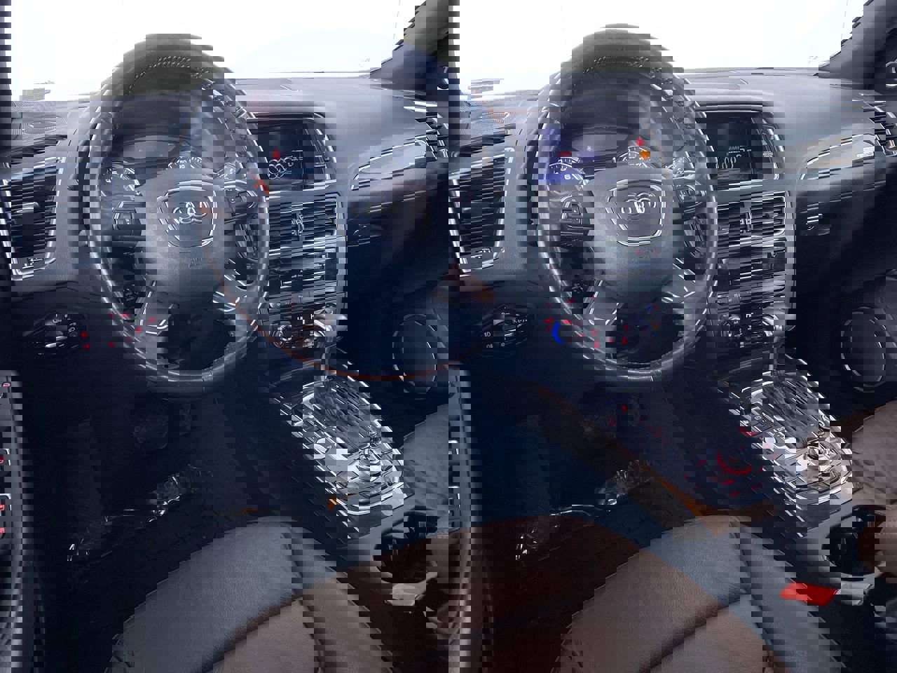 Used 2016 Audi Q5 2.0T Premium Plus image 2