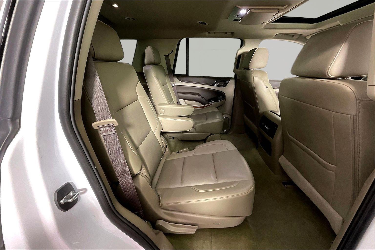 Used 2019 Chevrolet Tahoe Premier AWD/4WD image 25