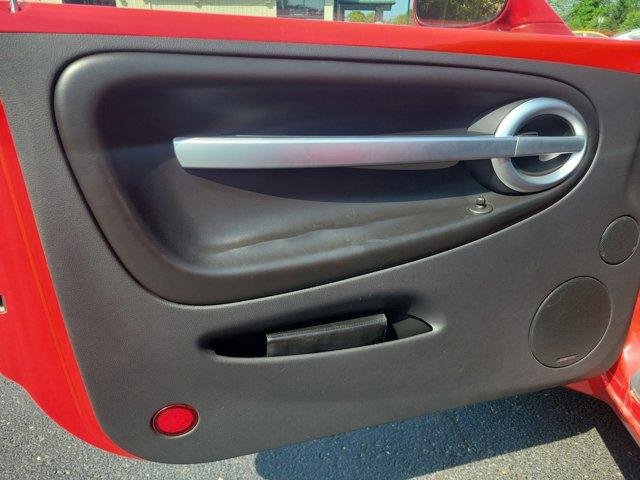 Used 2003 Chevrolet SSR w/ Preferred Equipment Group image 9