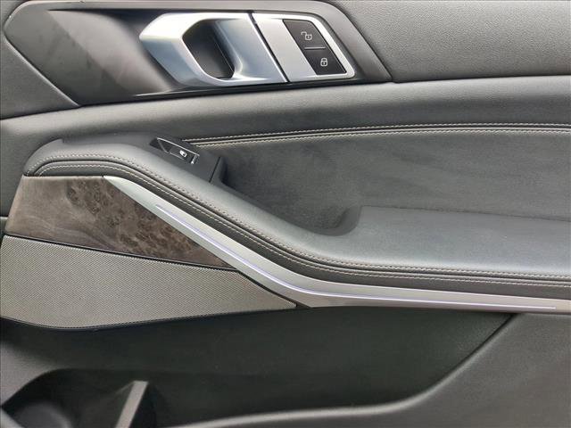 Used 2024 BMW X5 xDrive40i image 26