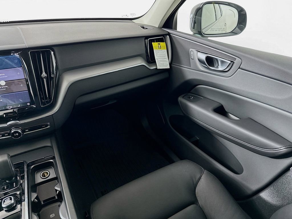 Used 2025 Volvo XC60 T8 Core w/ Protection Package Premier image 19