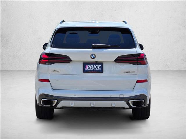 Used 2024 BMW X5 xDrive40i w/ M Sport Package AWD/4WD image 6