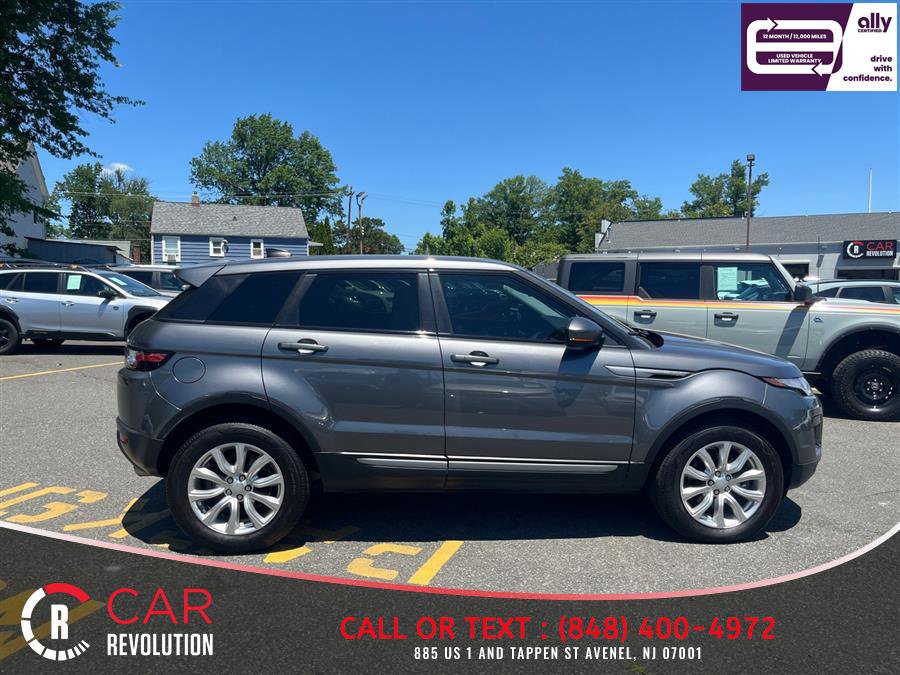 Used 2019 Land Rover Range Rover Evoque SE Premium AWD/4WD image 9
