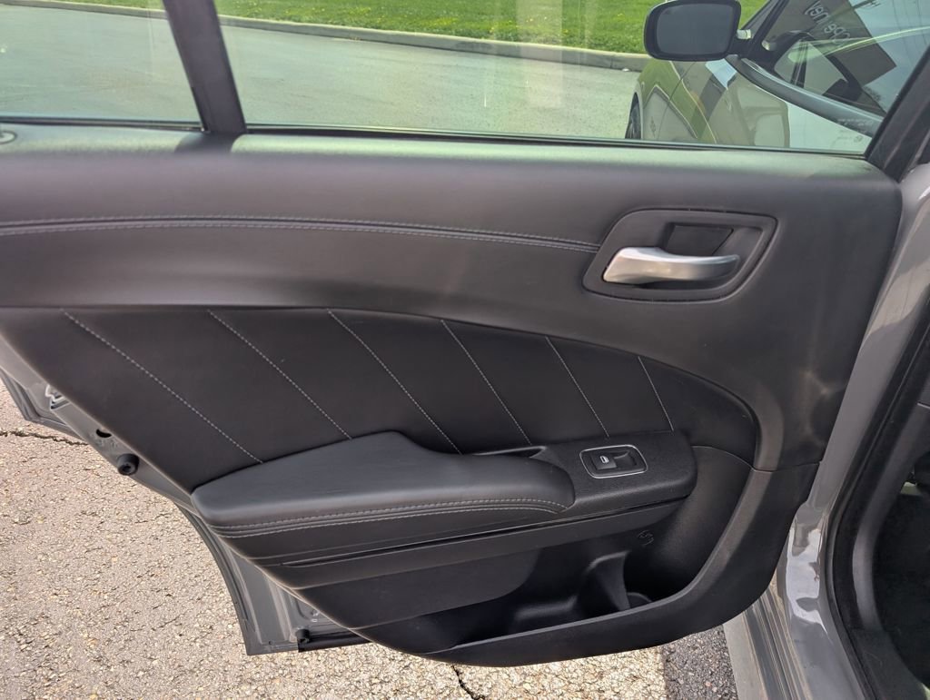 Used 2019 Dodge Charger Scat Pack w/ Daytona Edition Group image 10