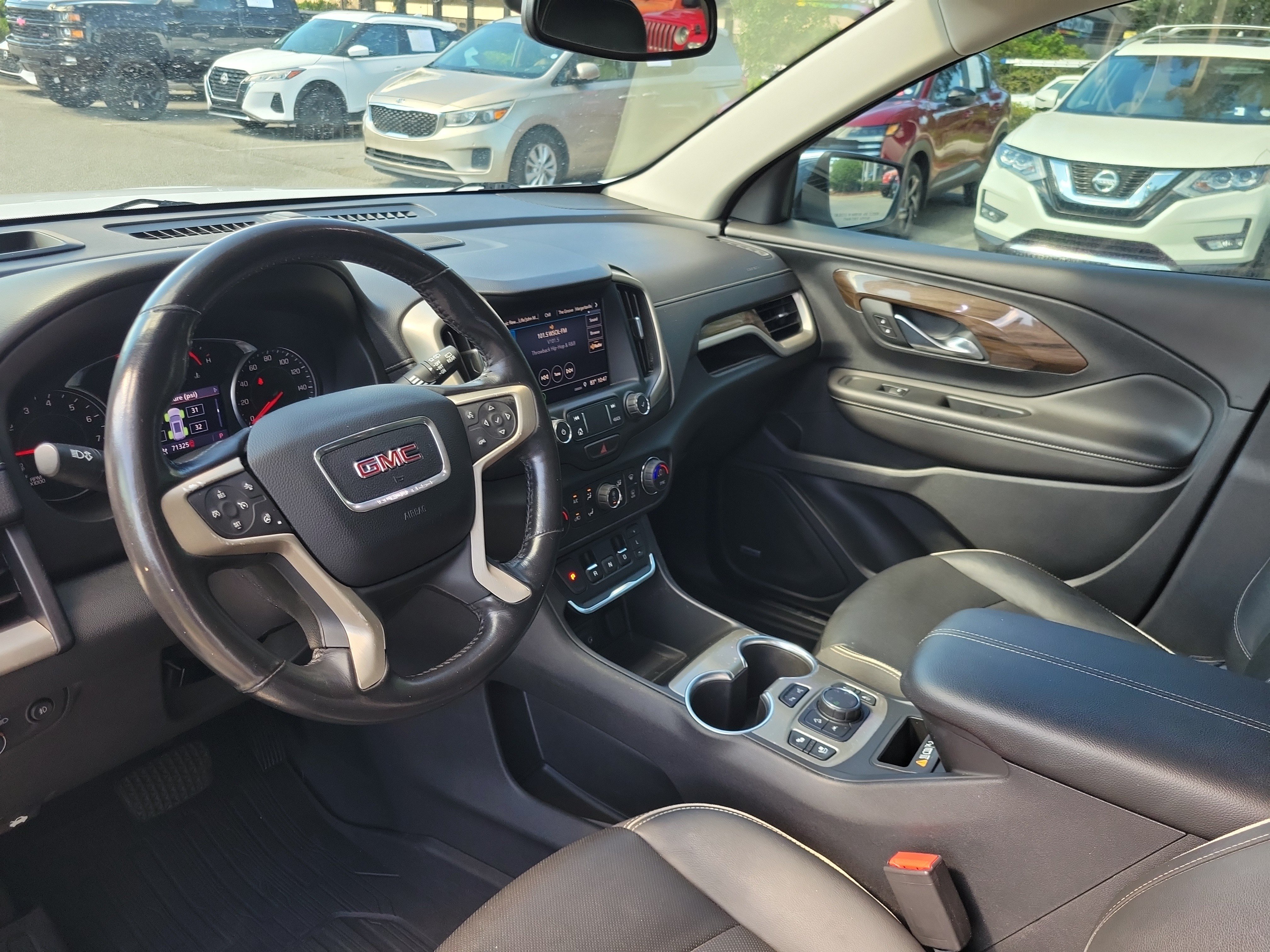 Used 2019 GMC Terrain Denali w/ Advanced Safety Package AWD/4WD image 17