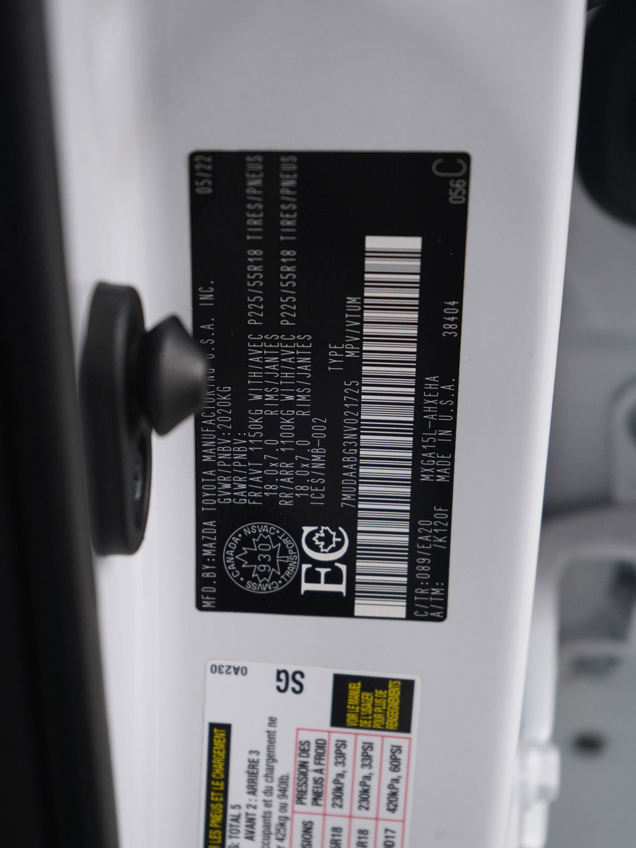 Used 2022 Toyota Corolla Cross XLE image 30