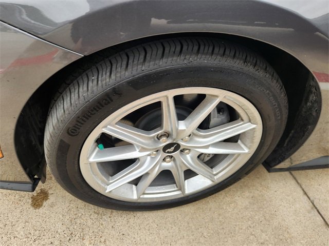 Used 2025 Ford Mustang GT Premium RWD image 15