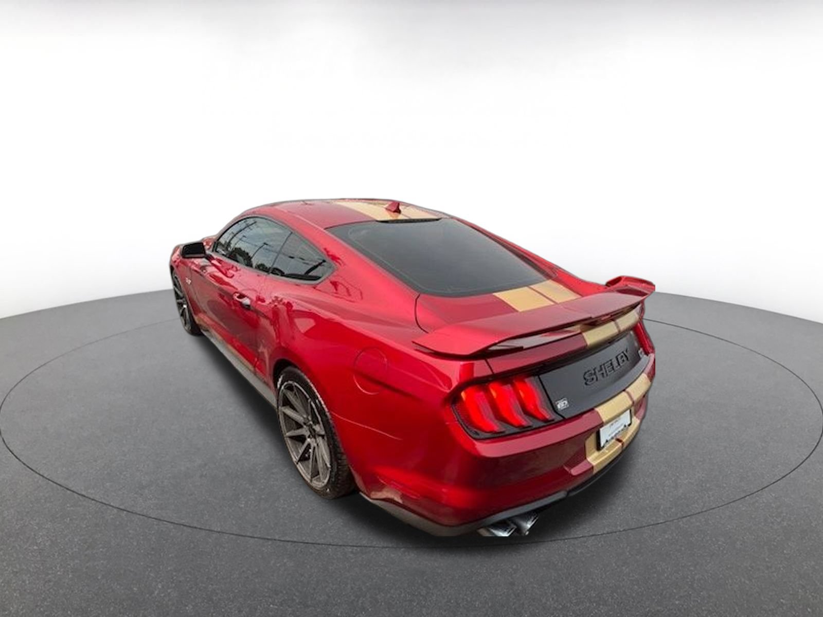 Used 2022 Ford Mustang GT Premium w/ GT Performance Package RWD image 3