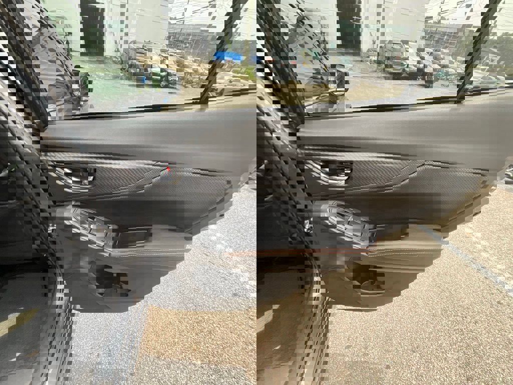 Used 2023 Subaru Crosstrek 2.5i Limited AWD/4WD image 29