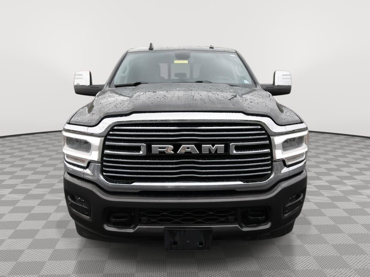 Used 2024 RAM 2500 Laramie AWD/4WD image 2