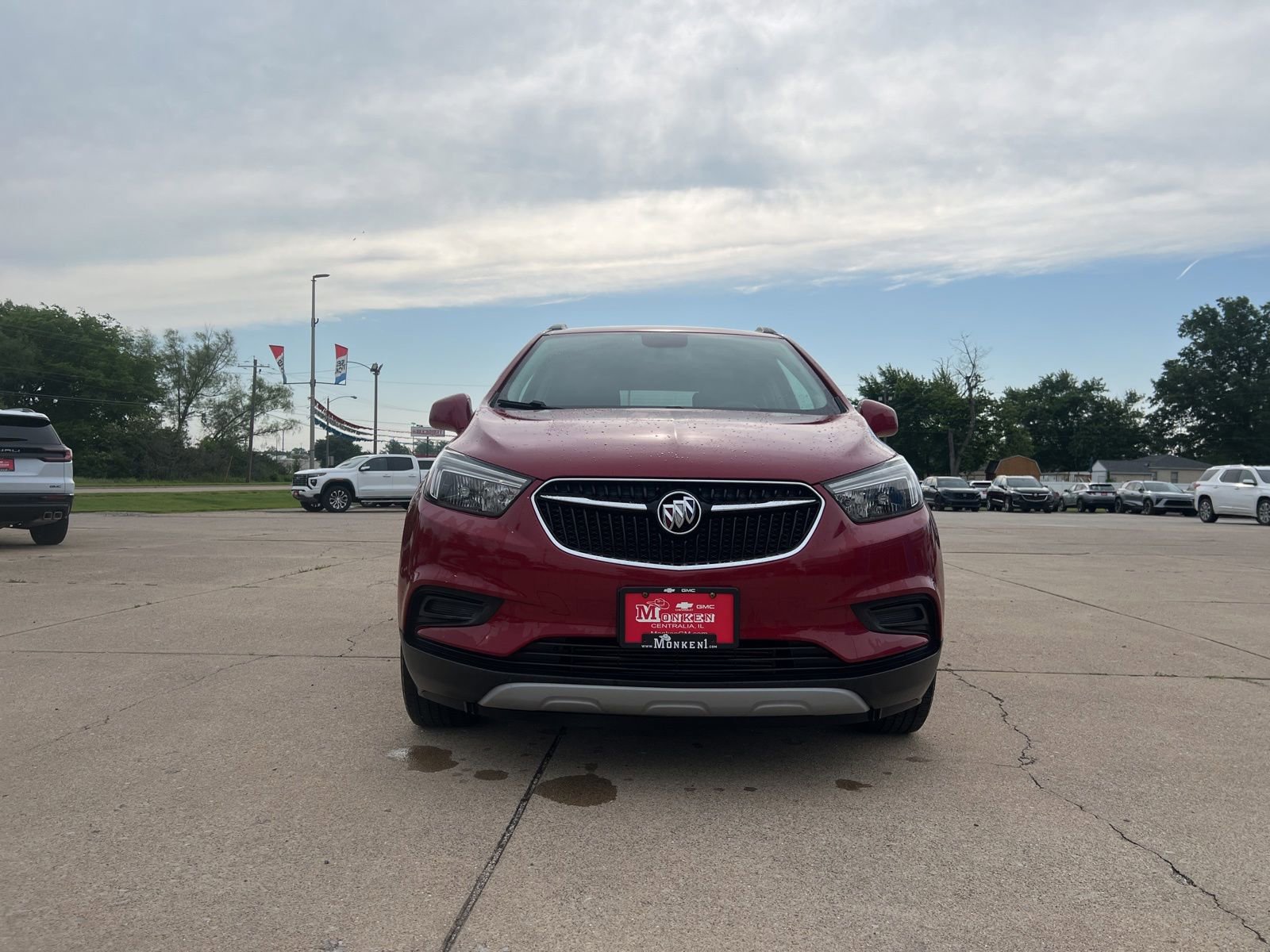 Used 2020 Buick Encore Preferred w/ Safety Package FWD image 1