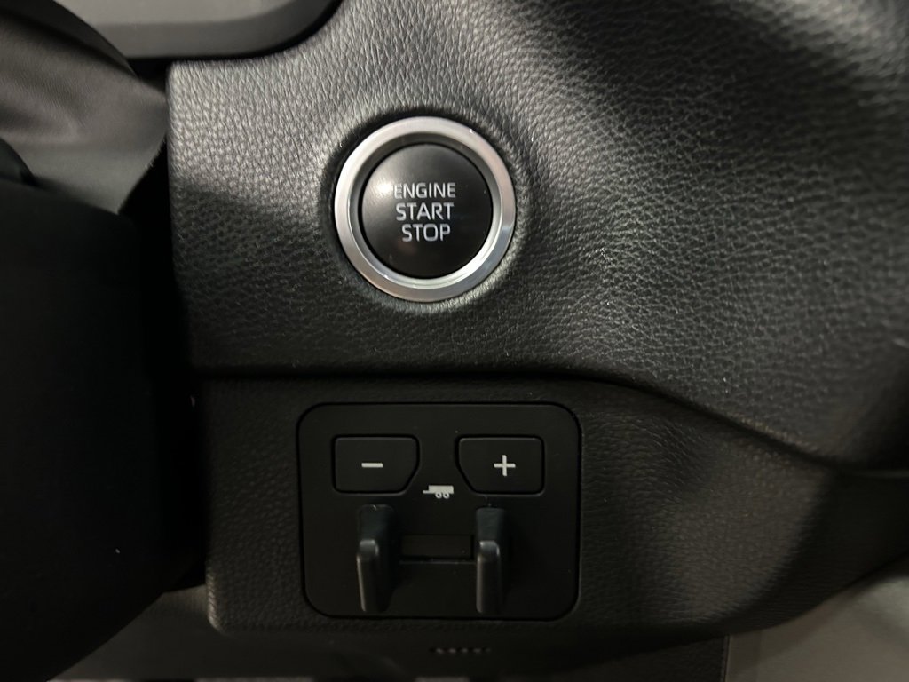 Used 2022 Toyota Tundra SR5 image 14