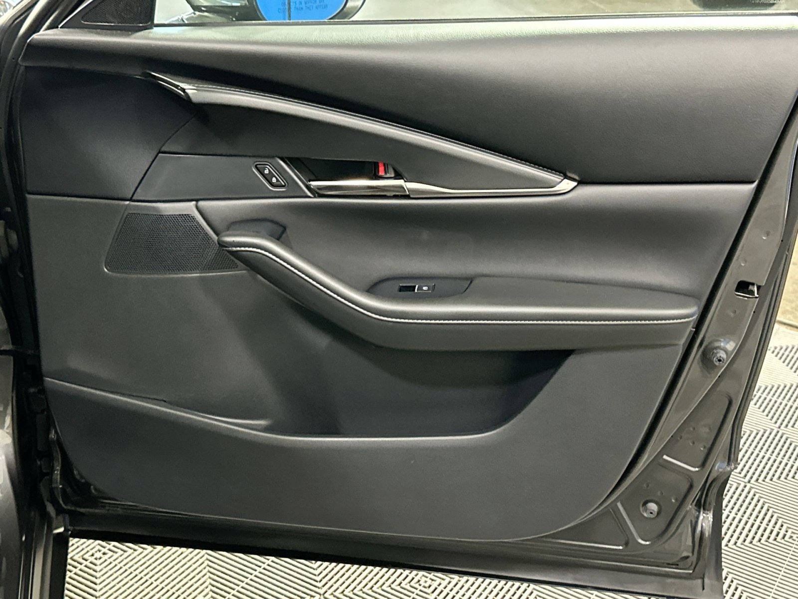 Used 2023 MAZDA CX-30 AWD 2.5 S w/ Preferred Package image 34