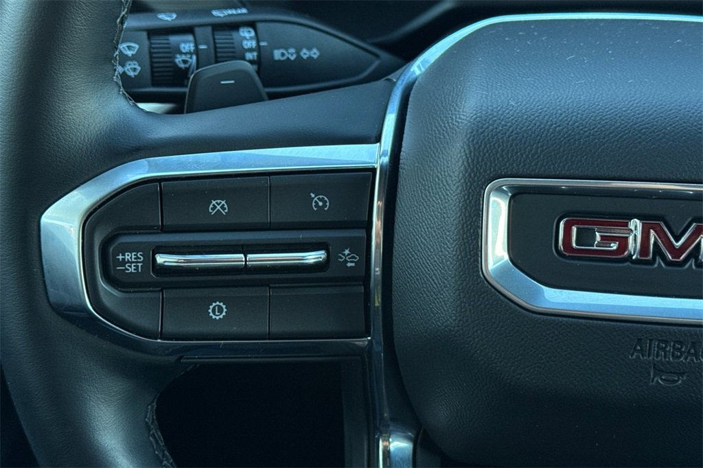 Certified 2025 GMC Acadia Elevation image 30