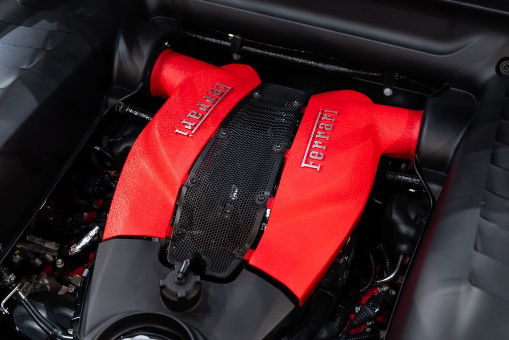 Certified 2022 Ferrari F8 Tributo image 19