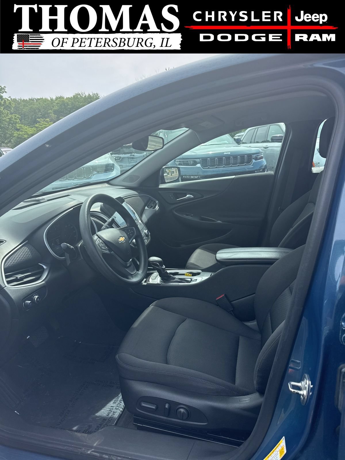 Used 2024 Chevrolet Malibu LT FWD image 9
