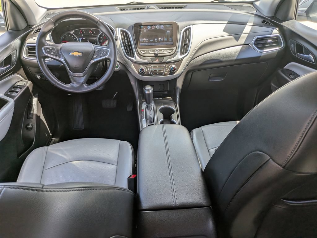Used 2018 Chevrolet Equinox Premier FWD image 15