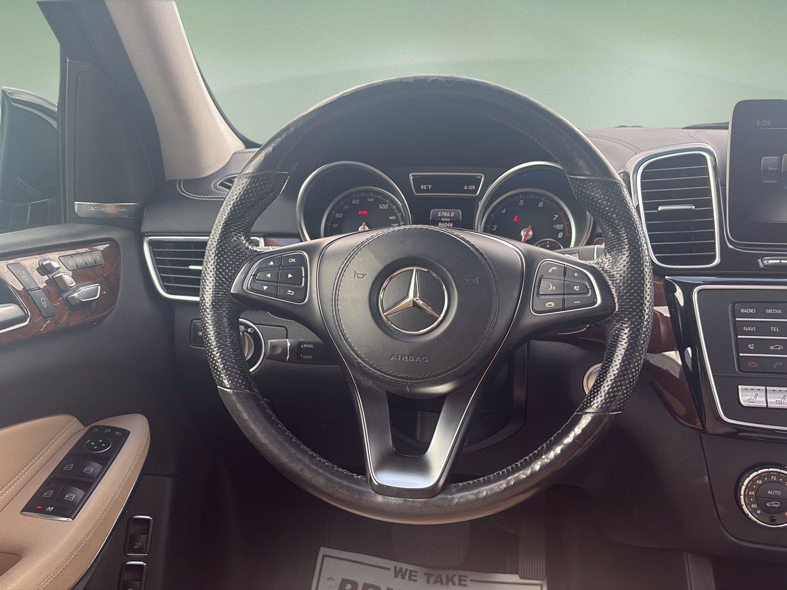 Used 2019 Mercedes-Benz GLS 550 4MATIC image 11