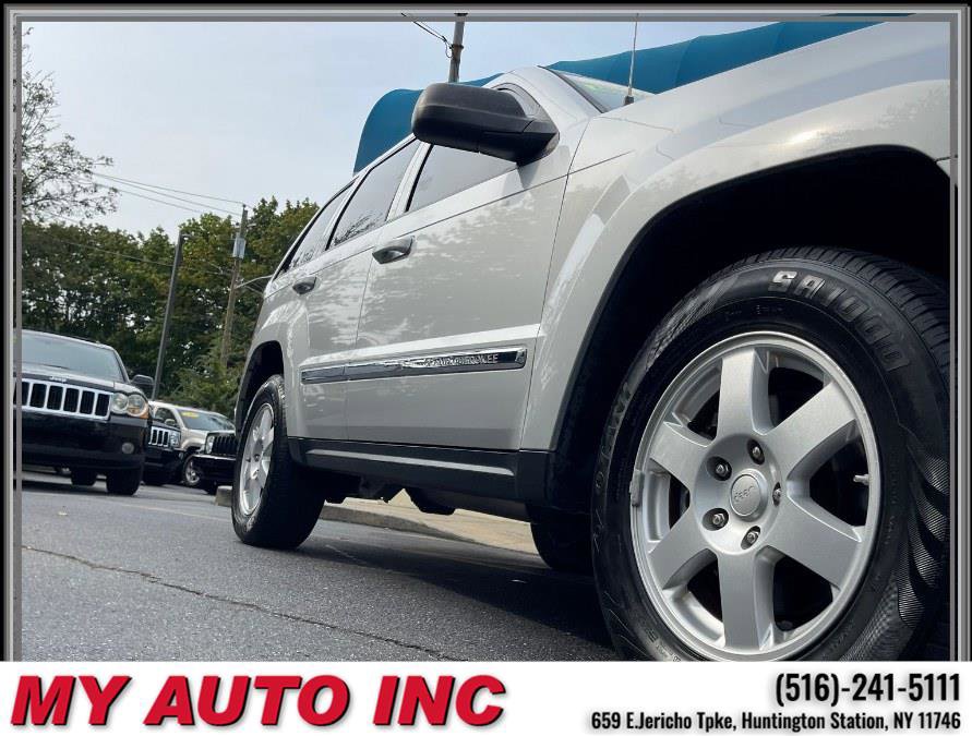 Used 2010 Jeep Grand Cherokee Laredo image 9