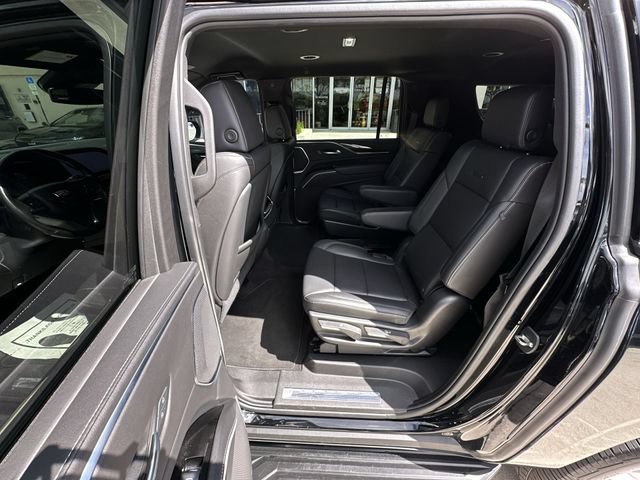 Certified 2023 Cadillac Escalade ESV Luxury RWD image 30