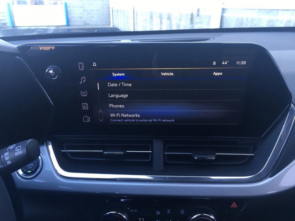 New 2026 Chevrolet Trax LT w/ LT Convenience Package image 22