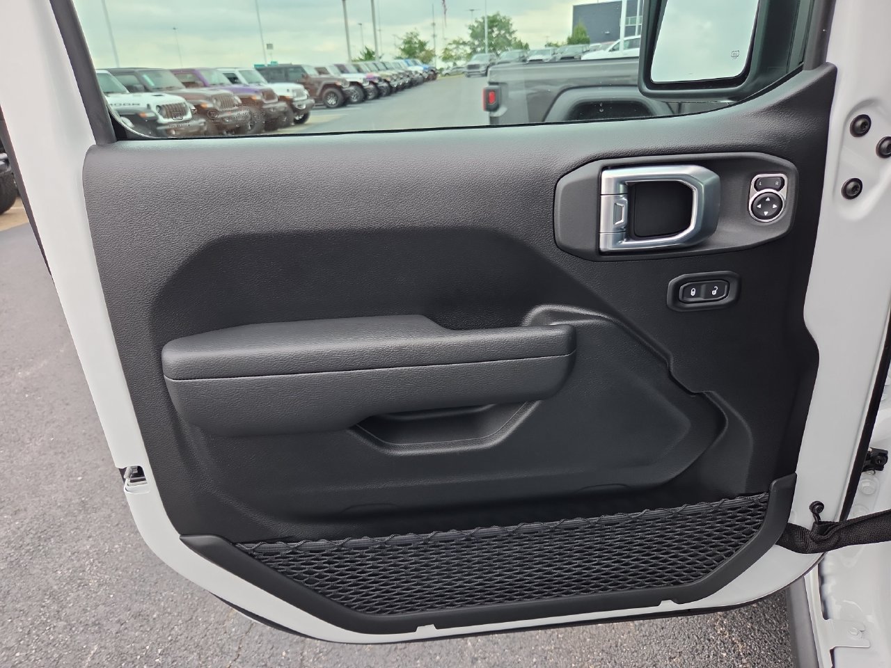 New 2026 Jeep Wrangler Unlimited Sport AWD/4WD image 3