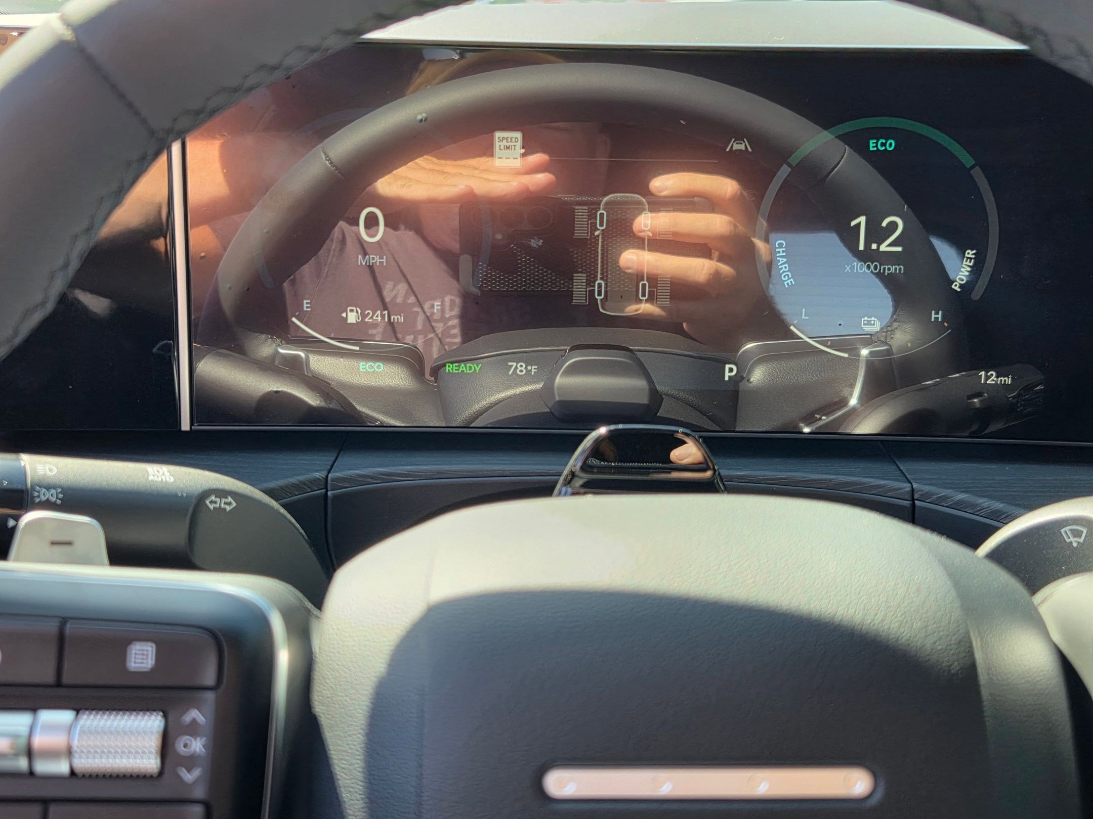 New 2026 Hyundai Santa Fe Limited AWD/4WD image 9