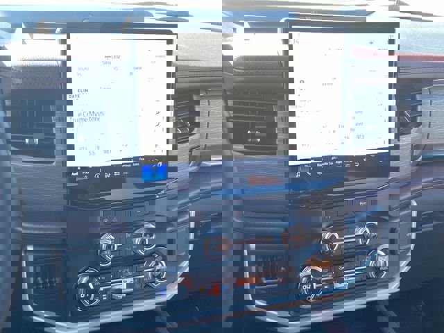 Certified 2024 Ford Expedition Limited image 28