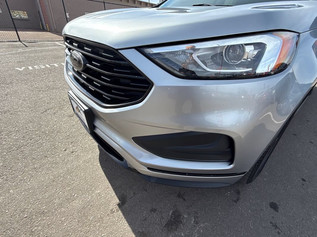 Used 2022 Ford Edge SE w/ Black Appearance Package AWD/4WD image 9