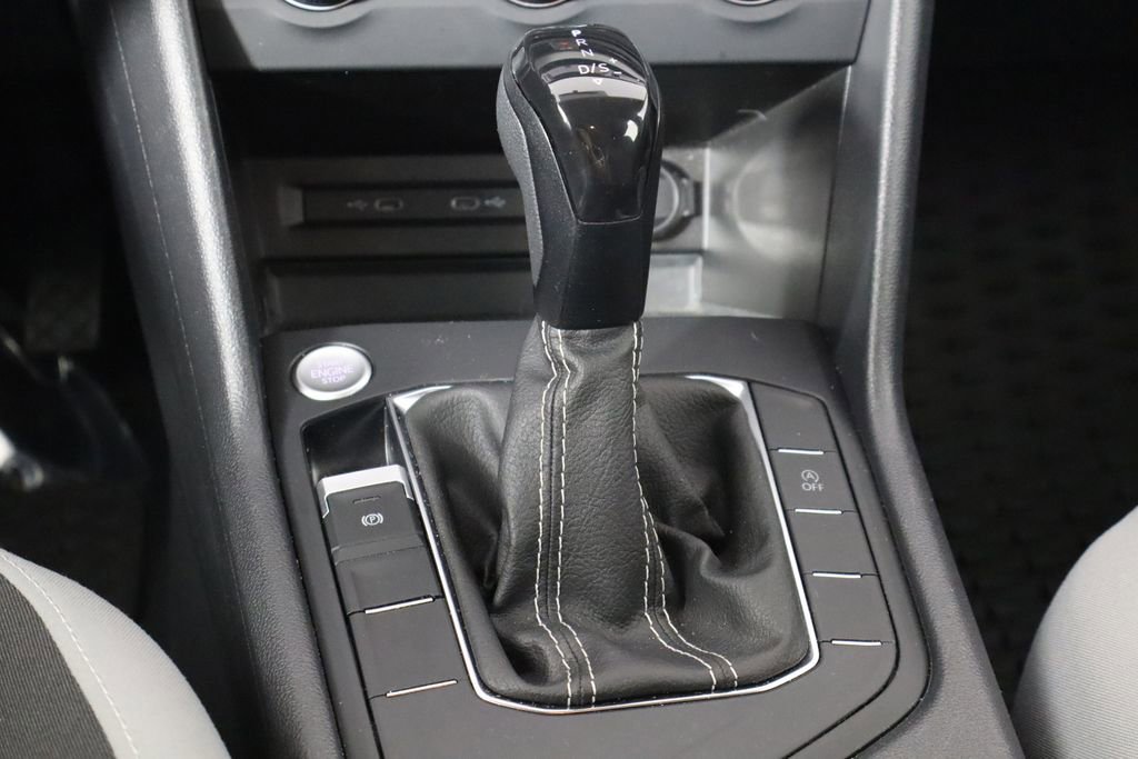 Used 2022 Volkswagen Taos S image 13