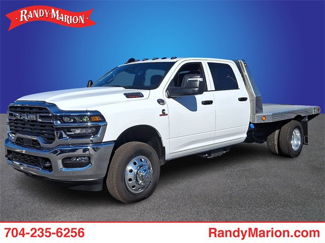 Used 2025 RAM 3500 Tradesman w/ Chrome Appearance Group