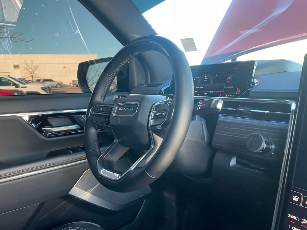 Used 2025 GMC Sierra EV Denali image 29