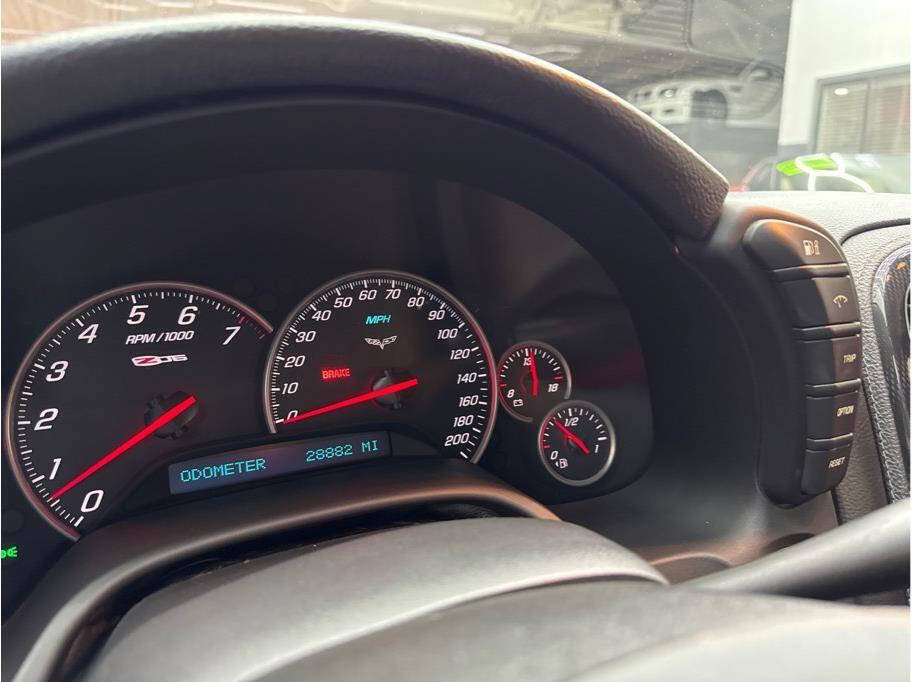 Used 2009 Chevrolet Corvette Z06 RWD image 9
