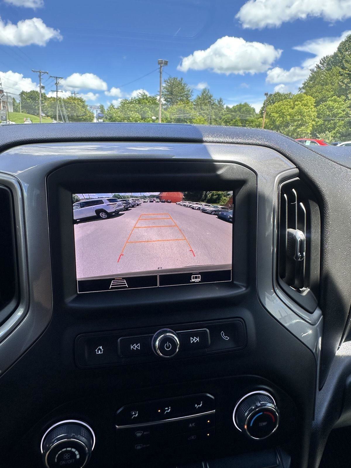 Used 2023 Chevrolet Silverado 1500 Custom image 47