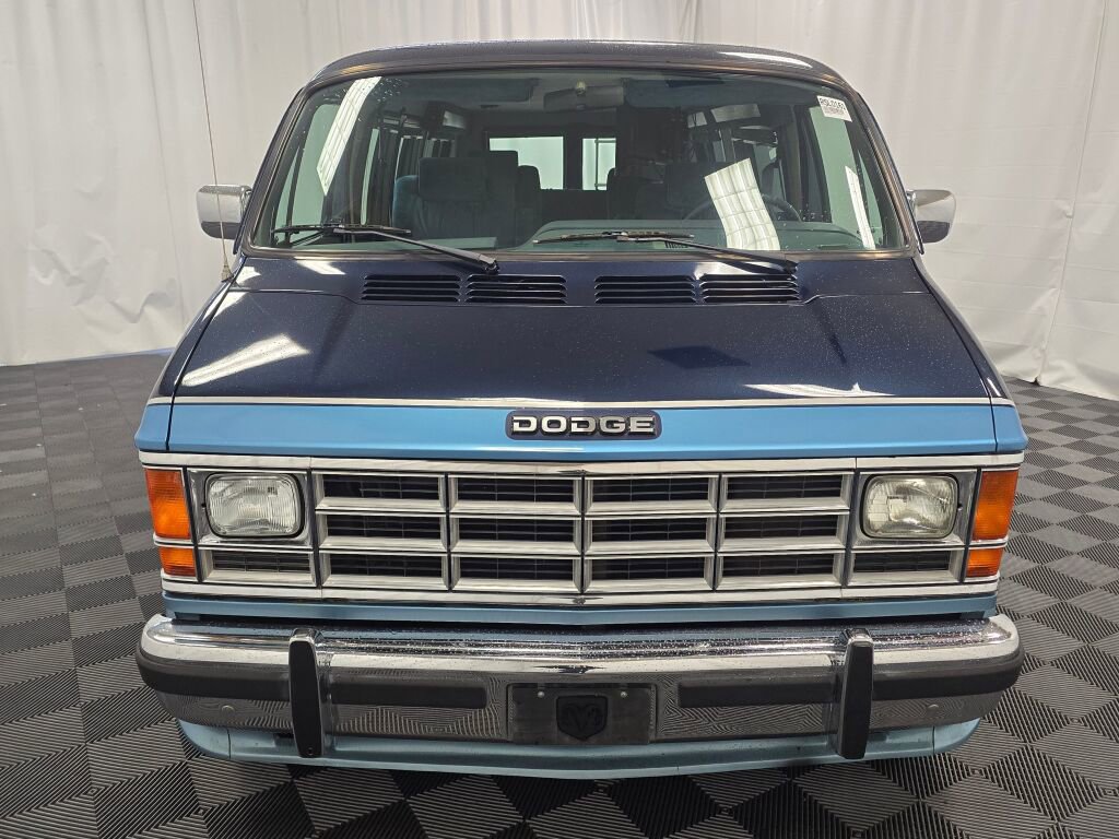 Used 1991 Dodge B2500 image 8