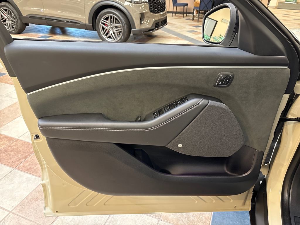 Certified 2025 Ford Mustang Mach-E GT image 14