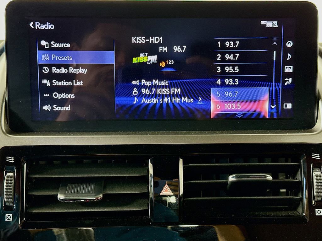 Certified 2023 Lexus GX 460 Premium w/ Premium Package image 15