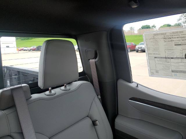 New 2026 GMC Sierra 1500 SLT w/ SLT Premium Plus Package AWD/4WD image 15