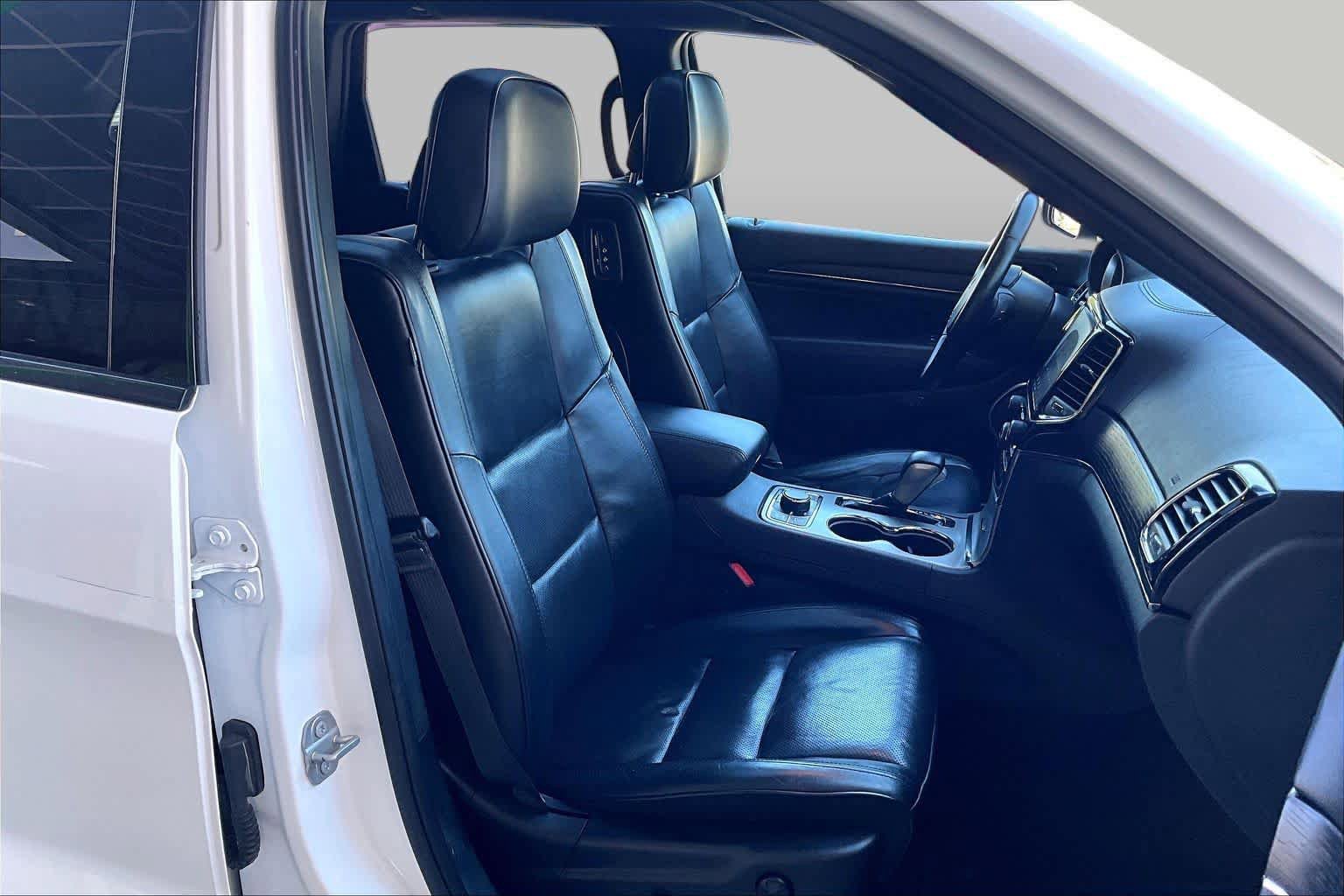 Used 2019 Jeep Grand Cherokee High Altitude AWD/4WD image 8