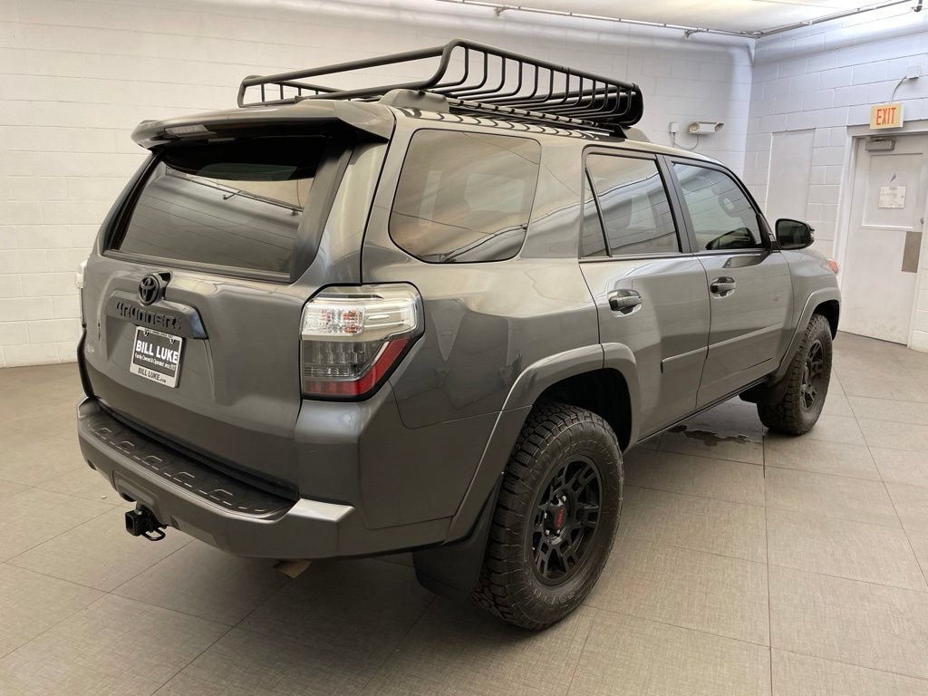 Used 2021 Toyota 4Runner Venture w/ Moonroof Package AWD/4WD image 8