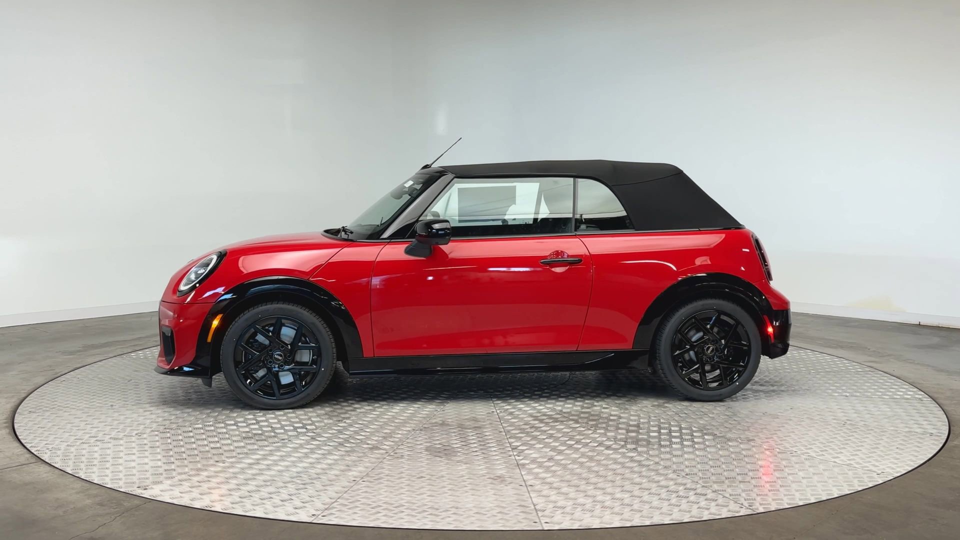 New 2026 MINI Cooper S image 5
