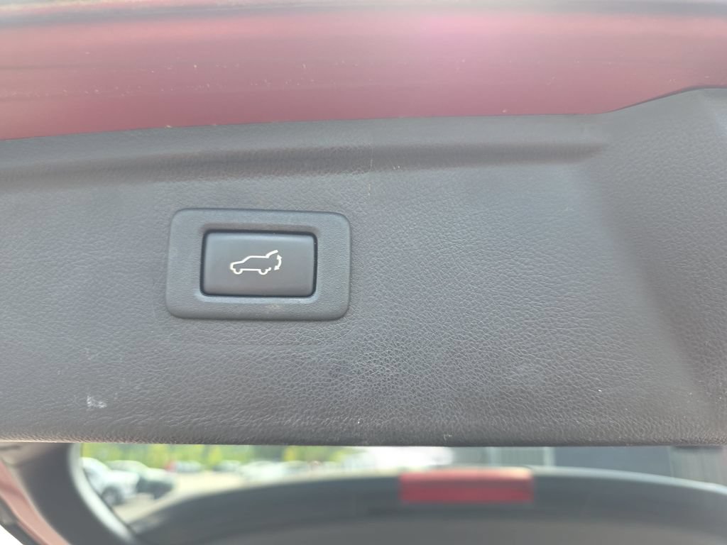 Used 2017 Subaru Outback 2.5i Premium AWD/4WD image 34