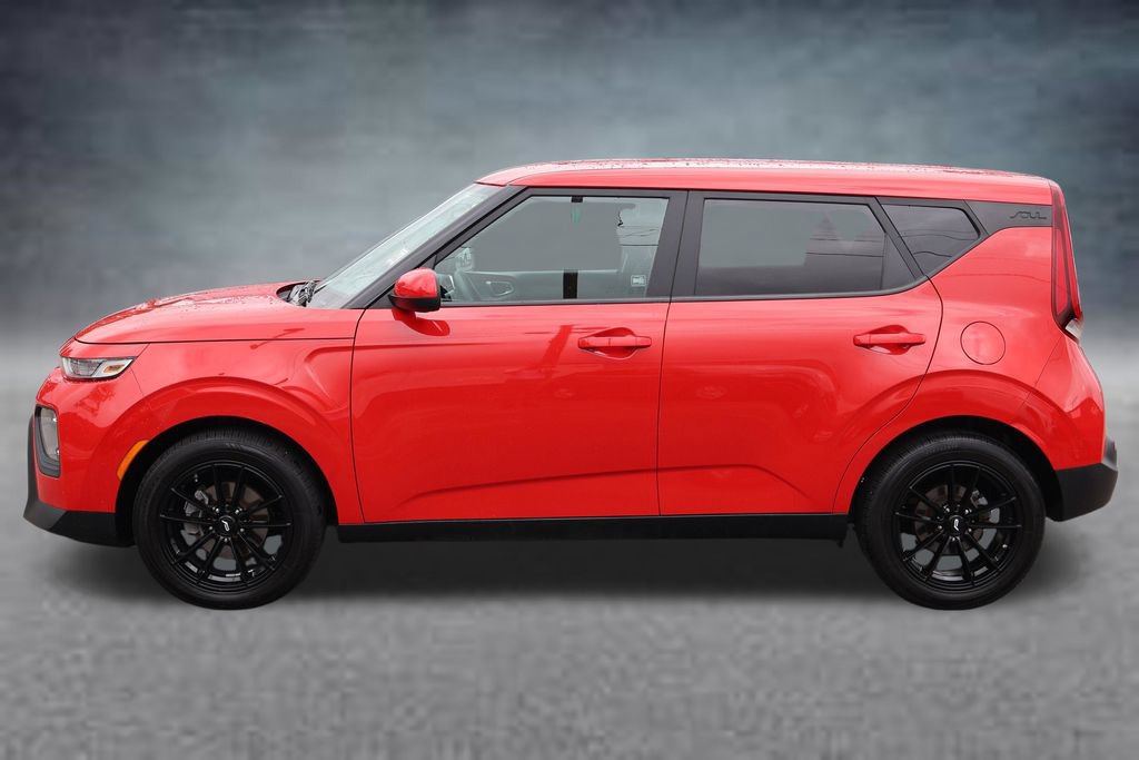 Used 2021 Kia Soul S FWD image 4
