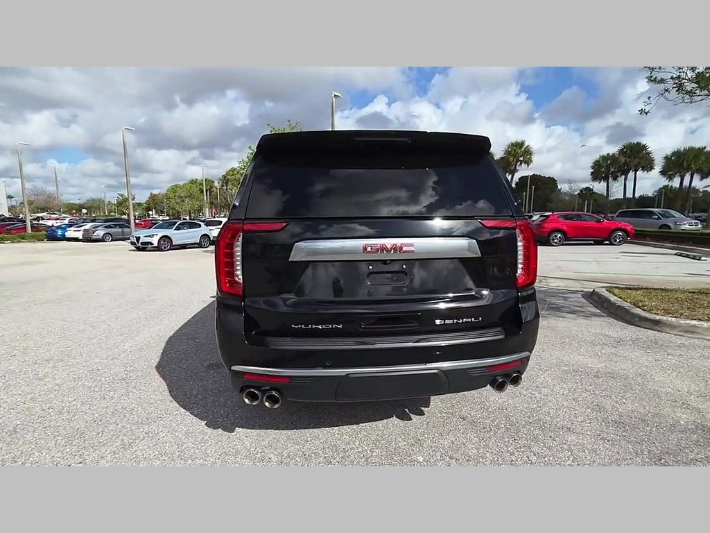 Used 2023 GMC Yukon Denali image 42