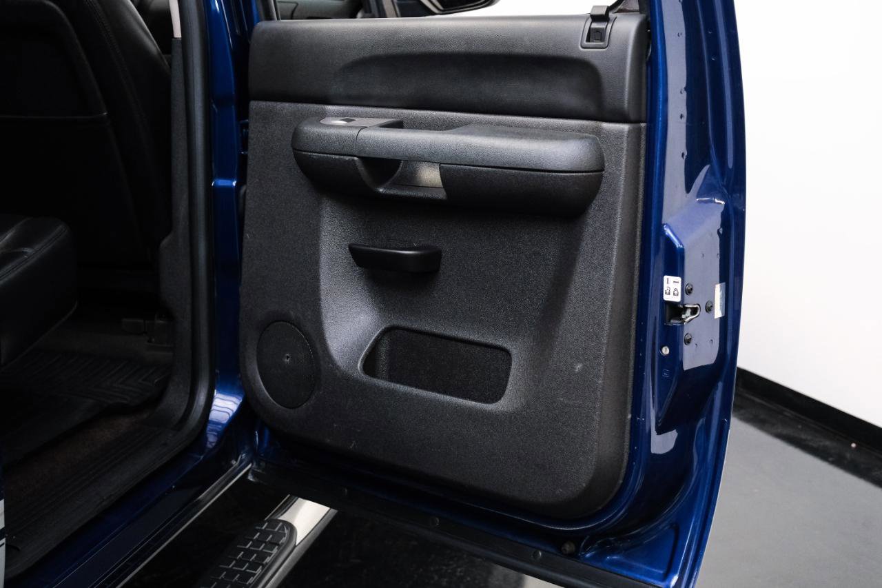 Used 2013 GMC Sierra 1500 SLE w/ Power Tech Package image 44