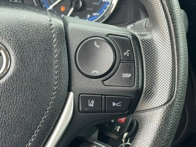 Used 2017 Toyota Corolla LE w/ Carpet Mat Package (TMS) FWD image 22